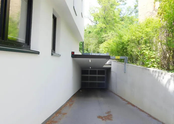 Mh Apartment